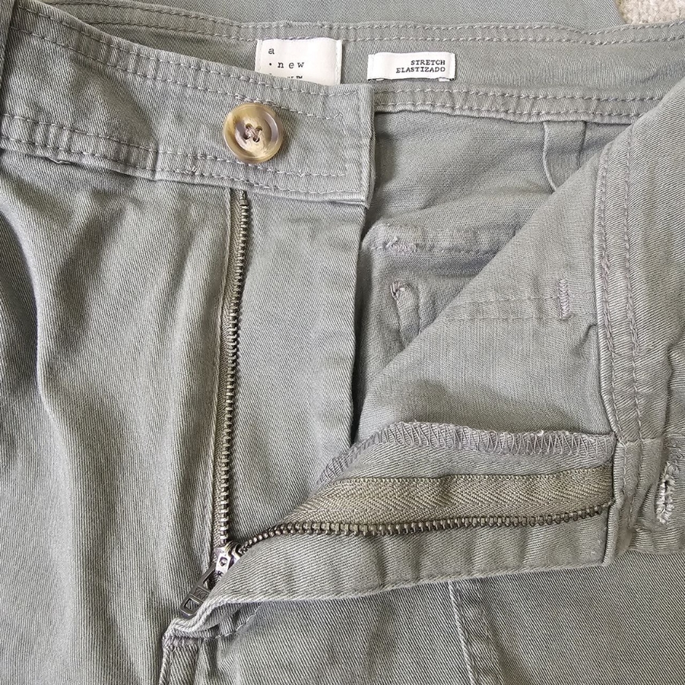 Women's High-Rise Utility Ankle Pants - A New Day Green Size 8 - Picture 7 of 7